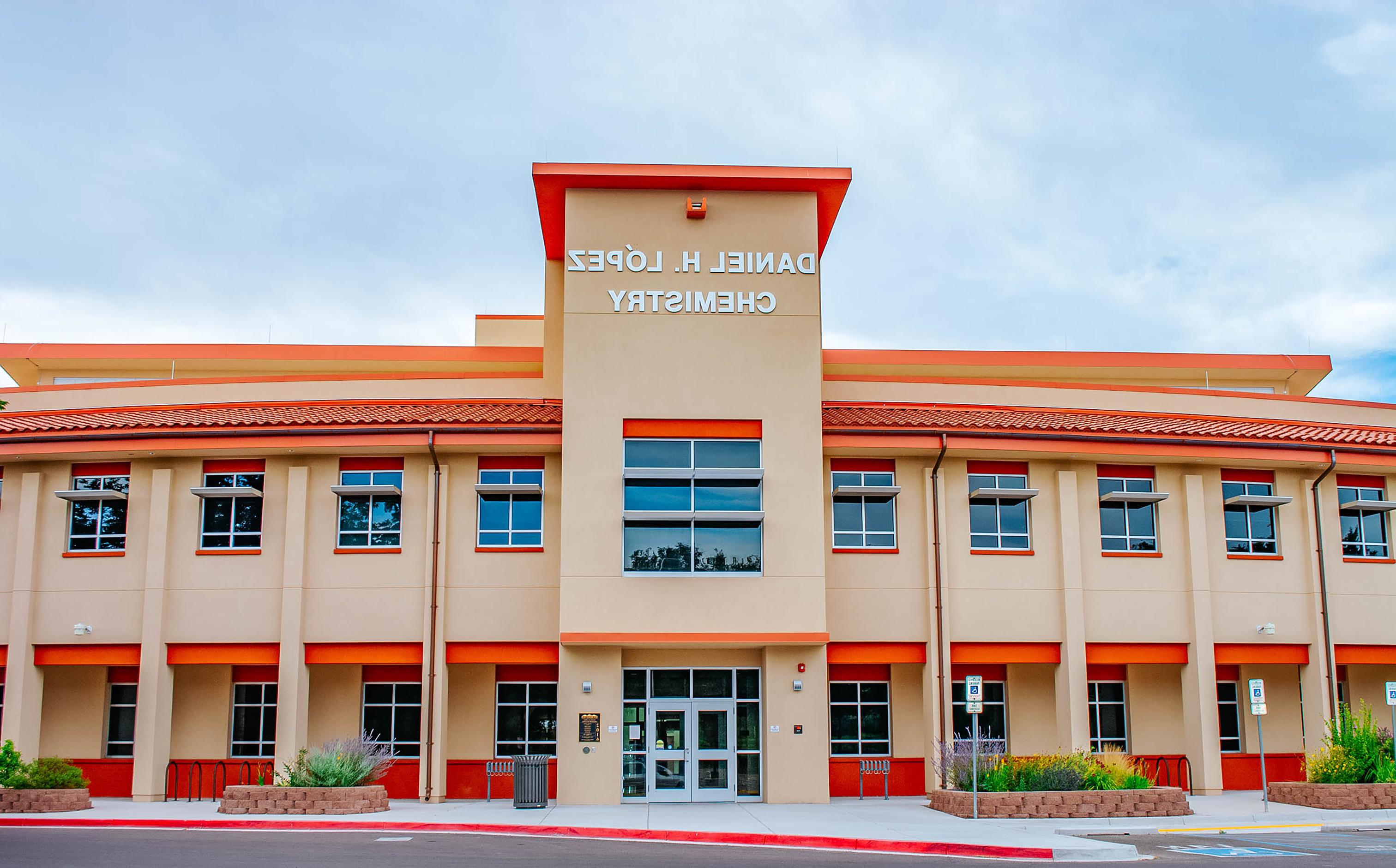 Hero Image of Lopez Hall, the new NMT Chemistry Building.